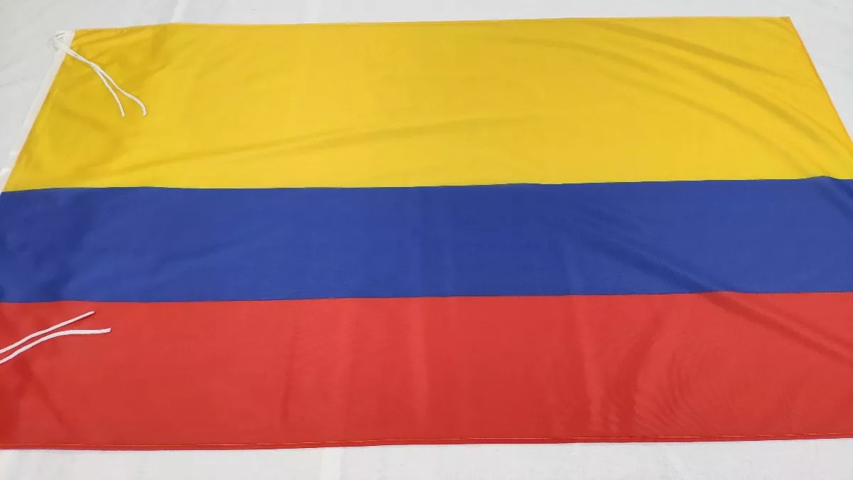 Bandiera Colombia 3x5 Piedi - Nuova In Poliestere, Colori Vivaci, Per Interni/Esterni Bandiera Sud America Per Esterni - Foto 5